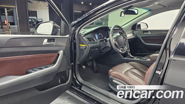 Hyundai Sonata (LF) 2.0 Care+ 2017 — фото 10