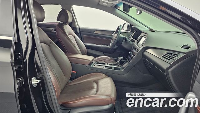 Hyundai Sonata (LF) 2.0 Care+ 2017 — фото 11