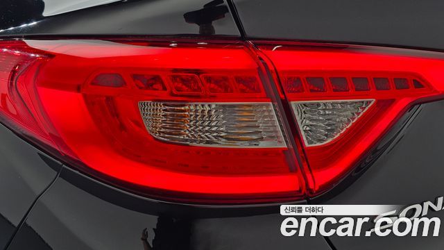 Hyundai Sonata (LF) 2.0 Care+ 2017 — фото 23