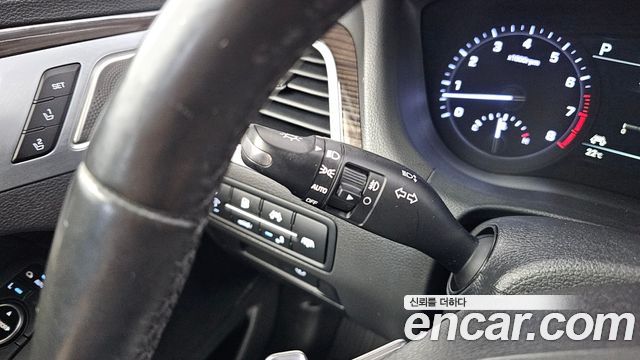 Genesis G80 3.3 GDI AWD Prestige 2018 — фото 34