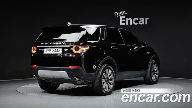 Land Rover Discovery Sport 2.0 TD4 HSE Luxury 2018 — фото 2