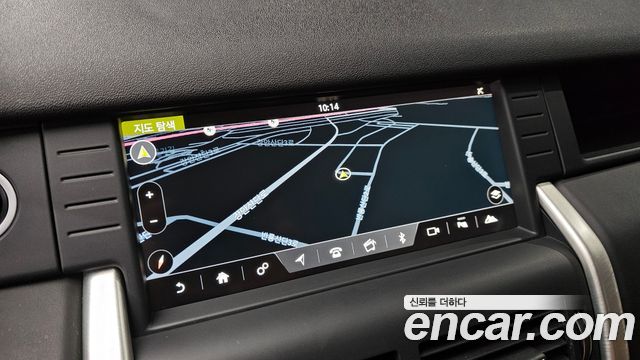 Land Rover Discovery Sport 2.0 TD4 HSE Luxury 2018 — фото 14