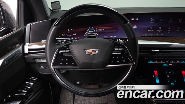 Cadillac Escalade (V) 6.2 Sports Platinum 2025 — фото 13
