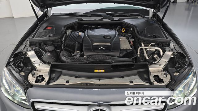 Mercedes-Benz E-Class (W213) E300 Avantgarde 2017 — фото 6