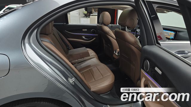 Mercedes-Benz E-Class (W213) E300 Avantgarde 2017 — фото 11