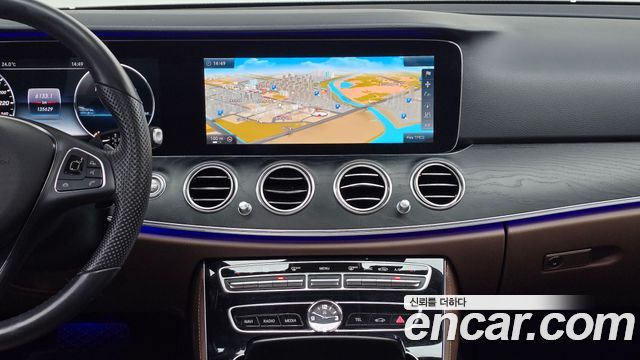 Mercedes-Benz E-Class (W213) E300 Avantgarde 2017 — фото 14