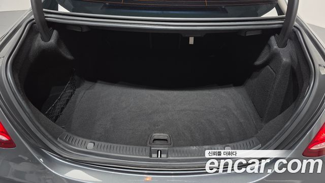 Mercedes-Benz E-Class (W213) E300 Avantgarde 2017 — фото 19