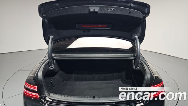 Genesis Electrified G80 (RG3) e-AWD 2022 — фото 33
