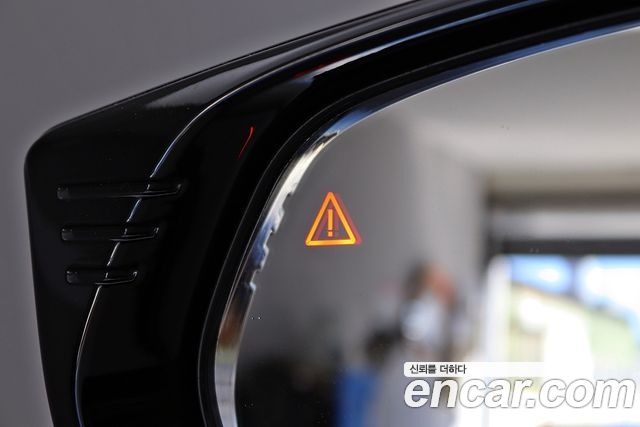 Kia EV6 Long Range 4WD GT Line 2022 — фото 10