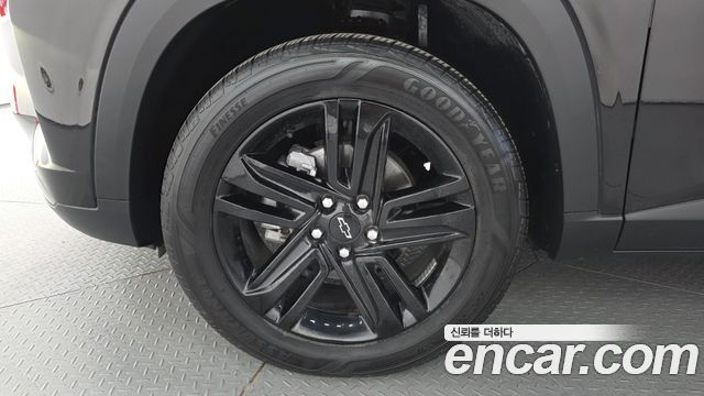 Chevrolet Trax Crossover 1.2 ACTIV Plus 2024 — фото 5