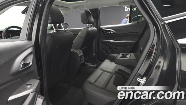 Chevrolet Trax Crossover 1.2 ACTIV Plus 2024 — фото 11