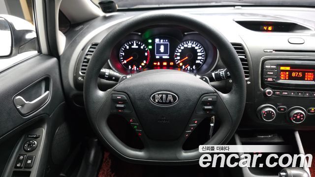 Kia K3 Diesel Deluxe 2018 — фото 13