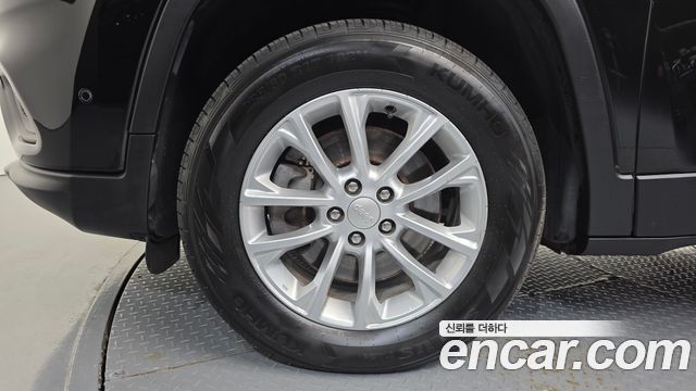 Jeep Cherokee (KL) 2.4 Longitude High AWD 2019 — фото 5