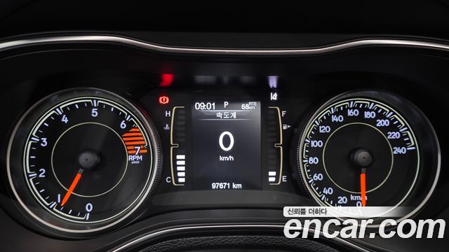Jeep Cherokee (KL) 2.4 Longitude High AWD 2019 — фото 8