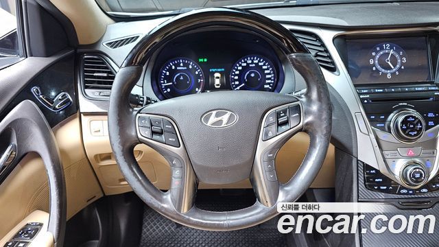 Hyundai Grandeur (HG) LPG HG300 Executive 2011 — фото 13