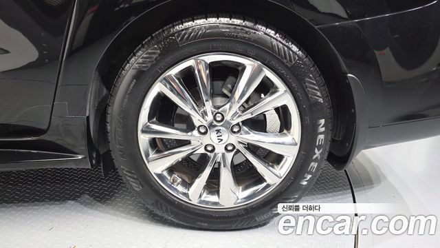Kia Carnival Gasoline 9-Seater Noblesse Special 2019 — фото 5