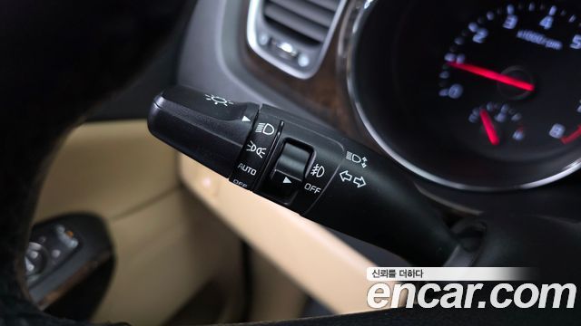 Kia Carnival Gasoline 9-Seater Noblesse Special 2019 — фото 27