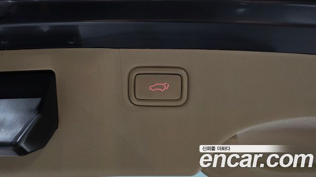 Kia Carnival Gasoline 9-Seater Noblesse Special 2019 — фото 29
