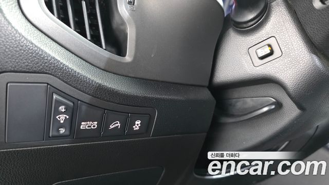 Kia Sportage R Diesel 2WD Limited 2013 — фото 13