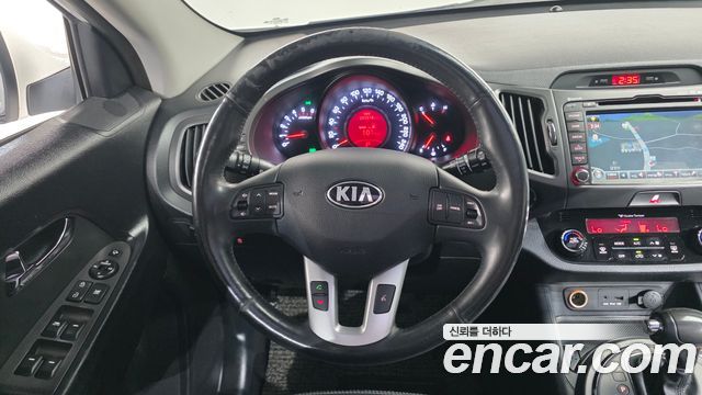 Kia Sportage R Diesel 2WD Limited 2013 — фото 14