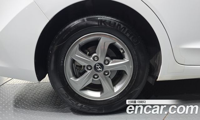 Hyundai Avante (AD) 1.6 GDI Smart 2017 — фото 5