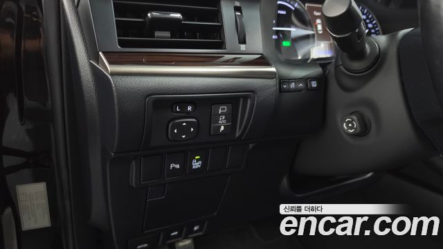 Lexus ES300h Supreme+ XV60 2018 — фото 20