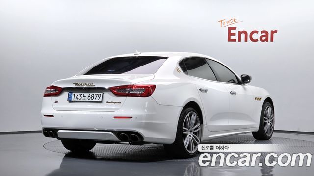 Maserati Quattroporte 3.0 V6 Granlusso 2017 — фото 2