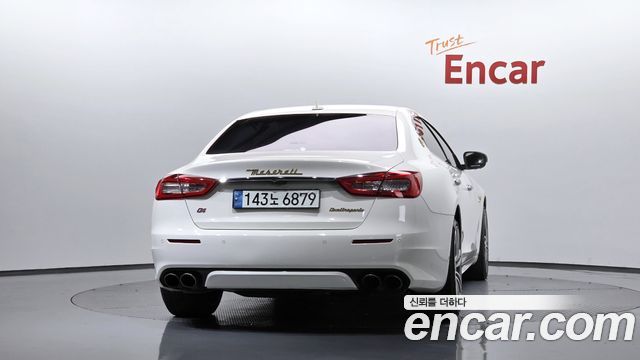 Maserati Quattroporte 3.0 V6 Granlusso 2017 — фото 4