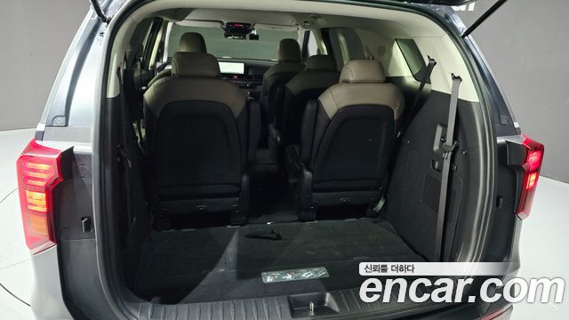 Kia Carnival (IV) Diesel 9-Seater Prestige 2025 — фото 17