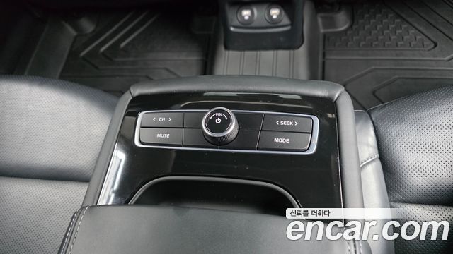 Kia K7 Premier 3.0 GDI Signature 2020 — фото 21