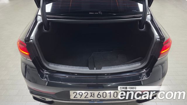 Kia K7 Premier 3.0 GDI Signature 2020 — фото 24