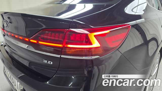 Kia K7 Premier 3.0 GDI Signature 2020 — фото 29