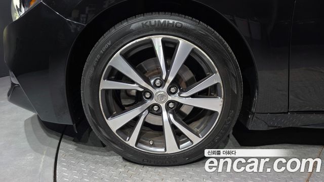 Nissan Maxima (A36) 3.5 Platinum 2016 — фото 5