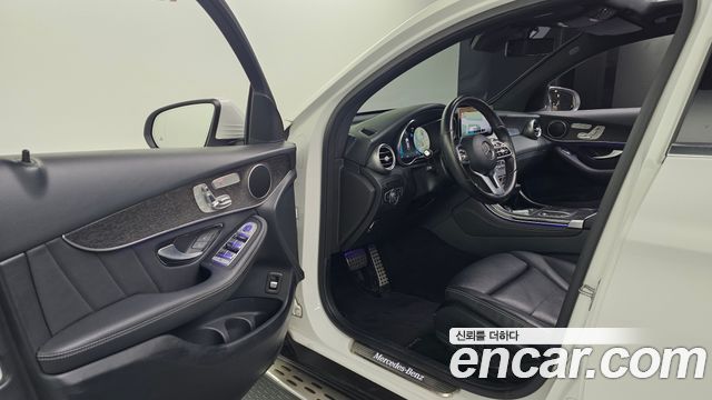 Mercedes-Benz GLC-Class (X253) GCL300 4MATIC Coupe 2020 — фото 10