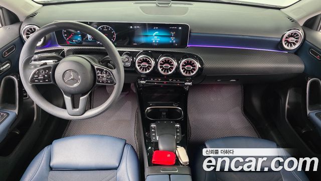 Mercedes-Benz A-Class (W177) A220 Sedan 2020 — фото 7