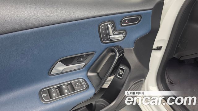 Mercedes-Benz A-Class (W177) A220 Sedan 2020 — фото 17