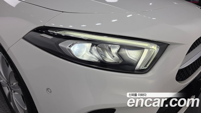Mercedes-Benz A-Class (W177) A220 Sedan 2020 — фото 22