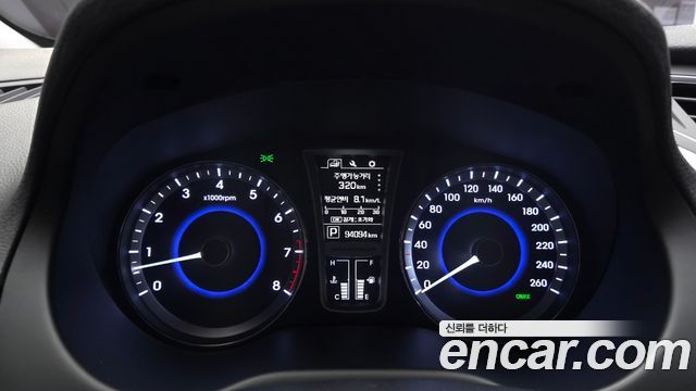 Hyundai Grandeur (HG) HG240 Modern 2015 — фото 8