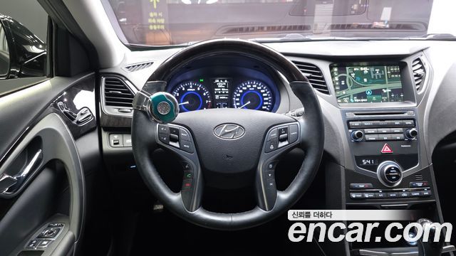 Hyundai Grandeur (HG) HG240 Modern 2015 — фото 13