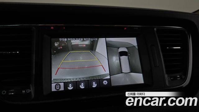 Kia Carnival 9-seater Hi-Limousine Noblesse 2017 — фото 14