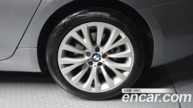 BMW 5 Series GT (F07) GT 2011 — фото 5
