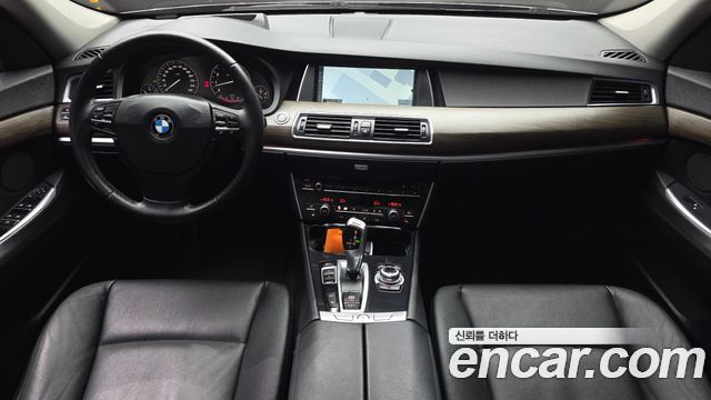 BMW 5 Series GT (F07) GT 2011 — фото 7