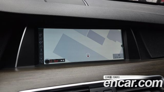 BMW 5 Series GT (F07) GT 2011 — фото 15