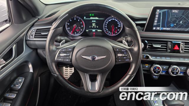 Genesis G70 2.0T Sport Package 2018 — фото 12