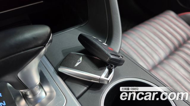 Genesis G70 2.0T Sport Package 2018 — фото 15
