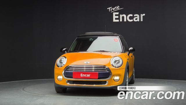 MINI Cooper 5Door HIGH 3rd 2016 — фото 3