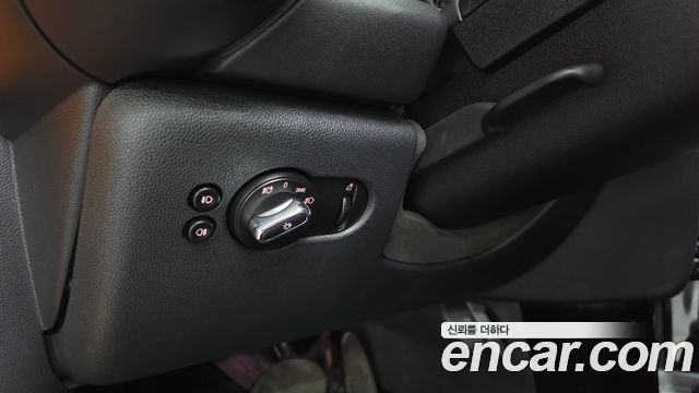 MINI Cooper 5Door HIGH 3rd 2016 — фото 14