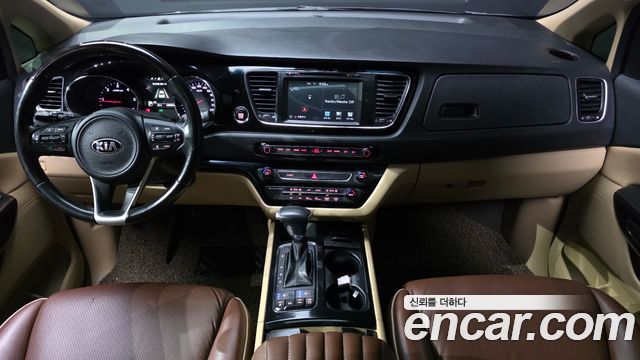 Kia Carnival 9-Seater Noblesse Special 2018 — фото 7