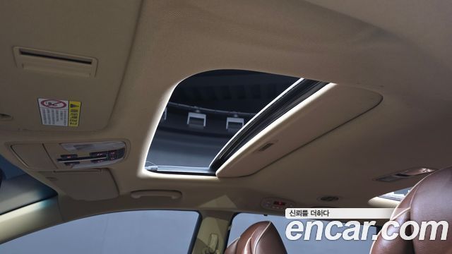 Kia Carnival 9-Seater Noblesse Special 2018 — фото 19
