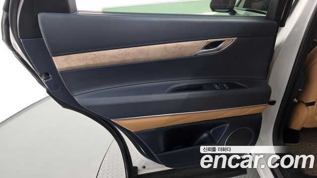 Genesis GV80 2.5T Gasoline AWD 2023 — фото 25